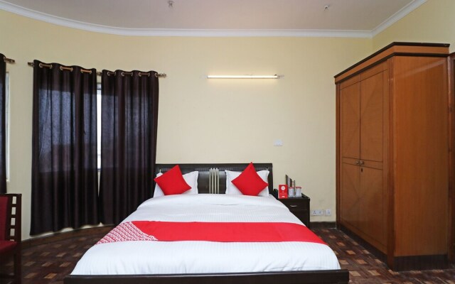 OYO Flagship 11753 Hotel Midview Mussoorie