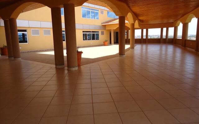 Afrique Suites Hotel
