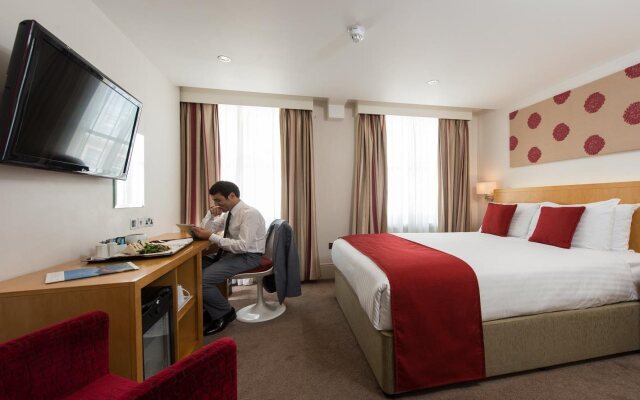 Park International Hotel