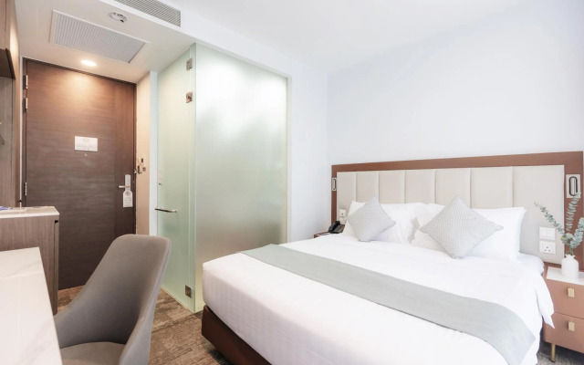 Santa Grand Hotel East Coast, a NuVe Group Collection