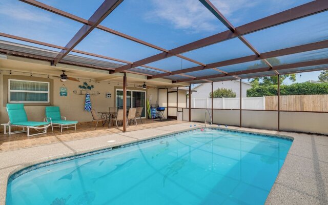 Screened Lanai & Heated Pool: Spring Hill Home