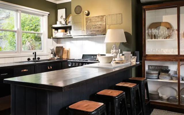 Hart Lane Beaux Haus