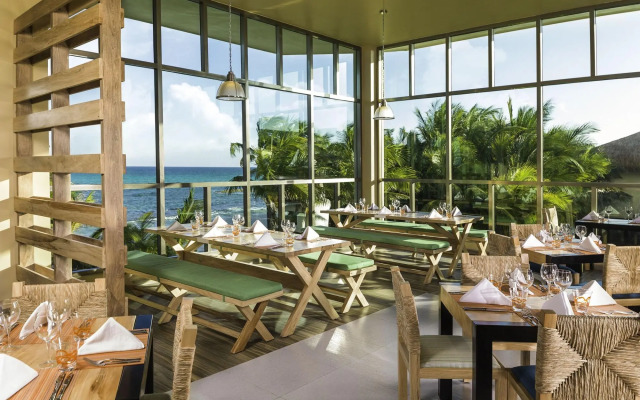 Generations Riviera Maya Family Resort Catamaran, Water Park, All & More Inclusive