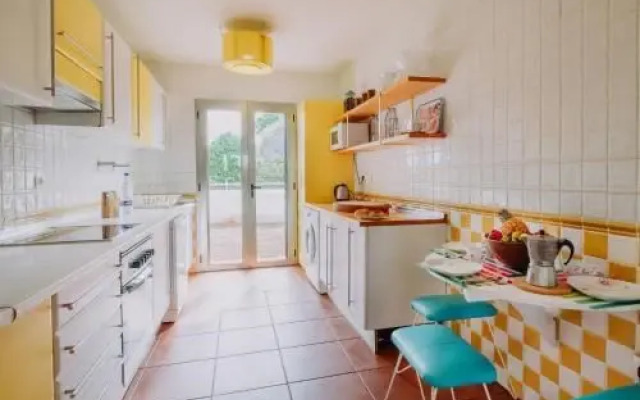 Salitre House