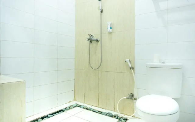 RedDoorz Plus @ Ende City Center