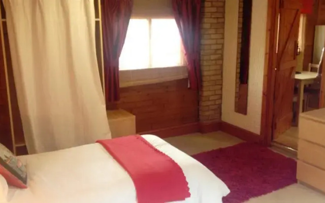 Chapel House Apartments