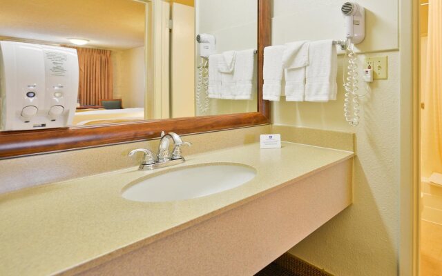 Extend-a-Suites - Phoenix Airport