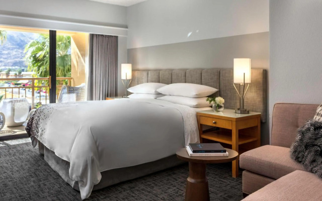 Renaissance Palm Springs Hotel