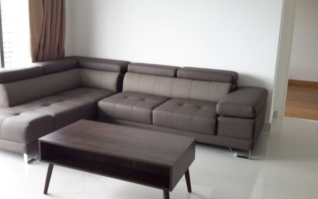 Happy Home At Teega Residence