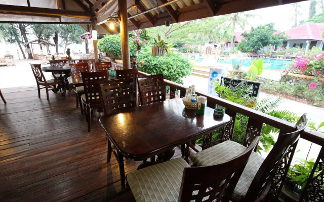 Lanta Villa Resort