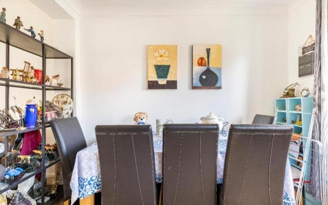 Lovely house (Ealing, London)