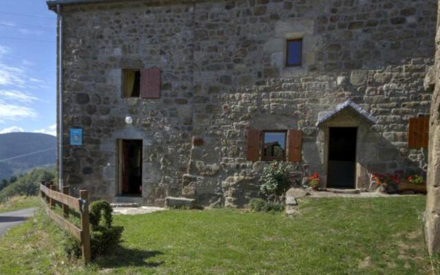 Gîte Burdignes, 4 Pièces, 6 Personnes - Fr-1-496-96