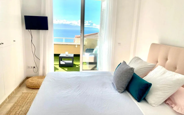 Los Gigantes Ocean View Apartment