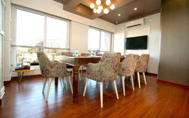 Theory9 Premium Service Apartments Bandra