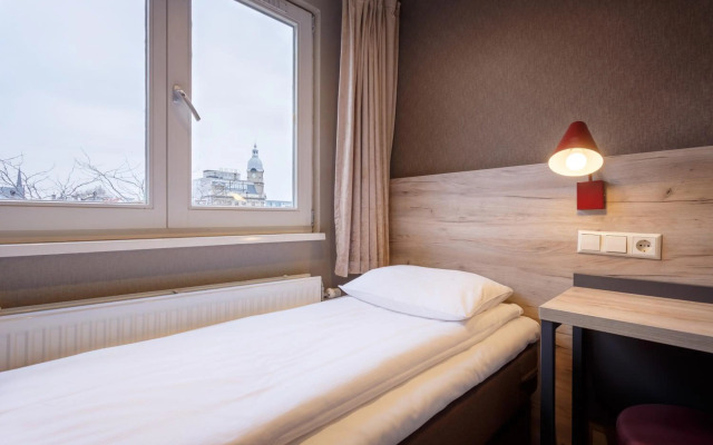Amsterdam Downtown Hotel