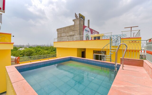 FabHotel Umrao Haveli With Pool