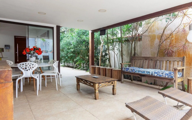 Bz65 Casa 150 m da praia com 4 suítes