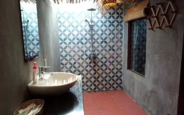 The Seaside Bungalow