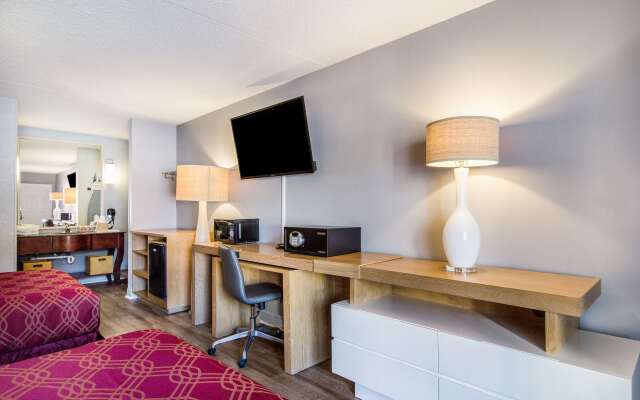 Suburban Studios Brunswick I-95