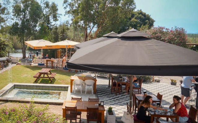 Akyaka Nehir Butik Otel