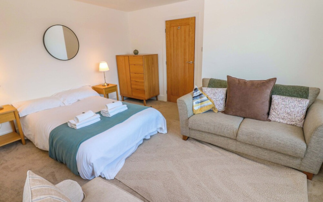Mains Cottage
