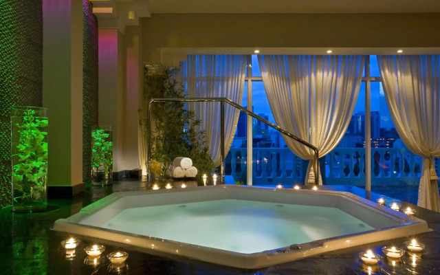 Le Meridien Panama