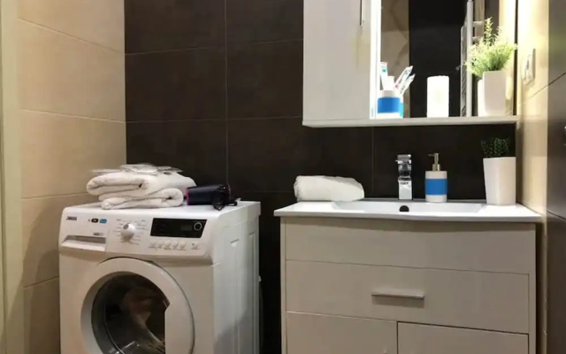 Perfect Apartment to stay at in Tbilisi for either business or Pleasure