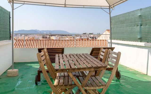 LA MERCED Duplex III 2BR 1BT