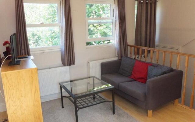Brackenbury Apartments