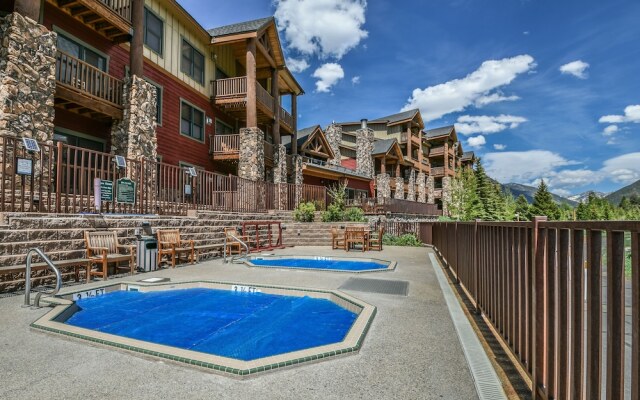 Hidden River Lodge 5992