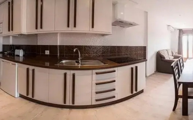 Apartamentos Turisticos Mirayuste