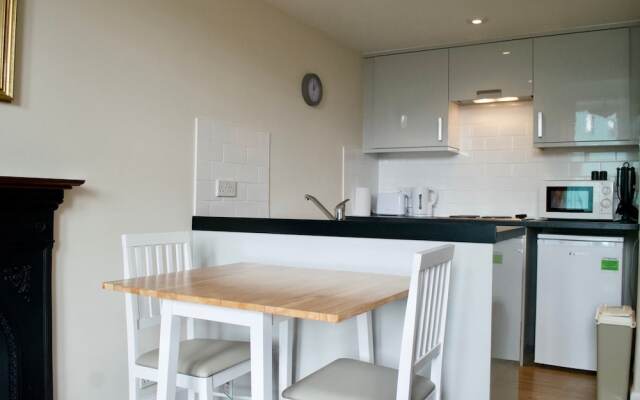 1 Bedroom Flat In Edinburgh