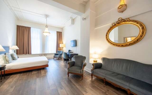 La Lys Rooms & Suites