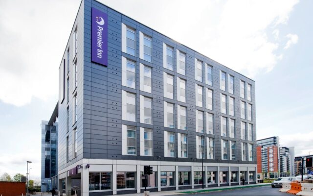 Premier Inn Leeds City Centre (Whitehall Road)