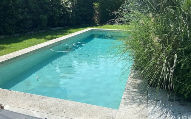 Charming Villa With AC in Alpilles