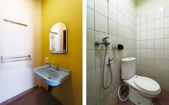 OYO 3983 Balong Kuring Syariah Pringsewu