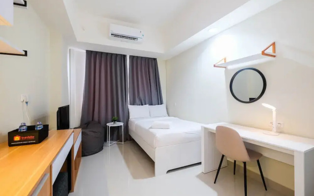 New And Nice Studio At Evenciio Margonda Apartment