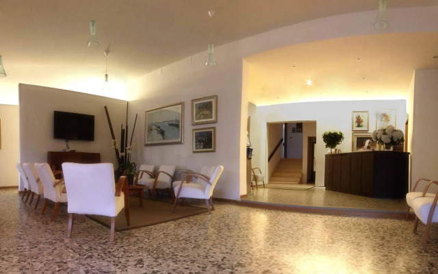 Hotel Colonna