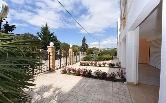 Eleonas Apartments
