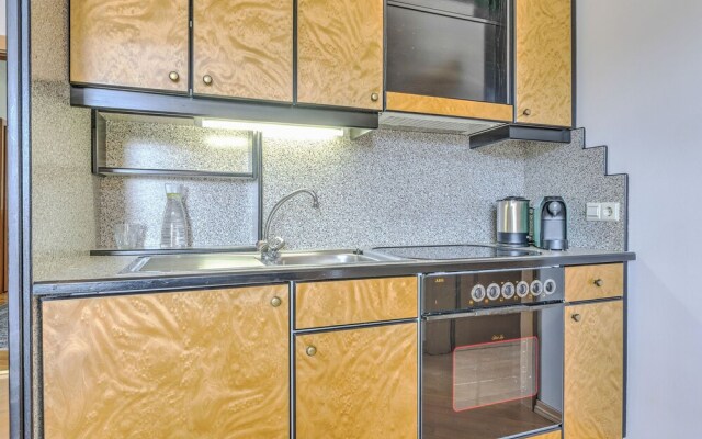 Plush Apartment in St. Kanzian am Klopeinersee with Sauna