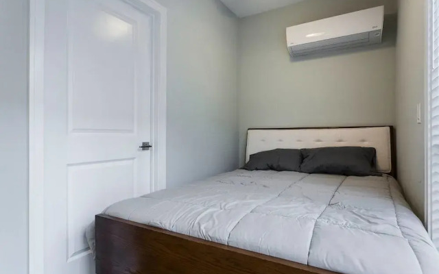 Comfy Executives Studio