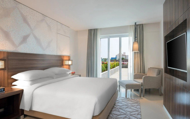 JKR Resort & Spa