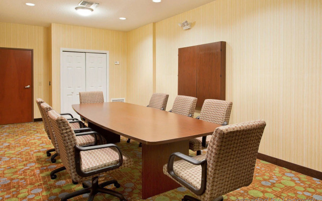 Holiday Inn Express & Suites Enterprise by IHG