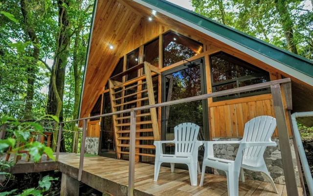 Tityra Lodge