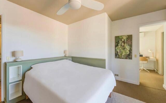 Villa in Cavalaire With Sea View & Pool