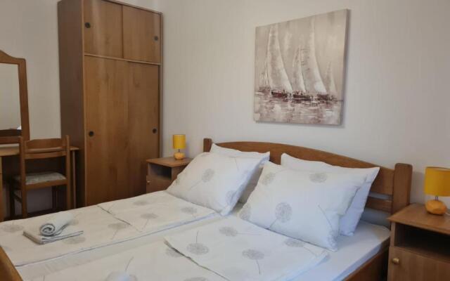 Apartments Kesic