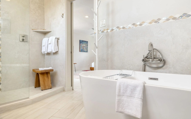 The Viewpoint by Avantstay Luxe Home + Spa/views