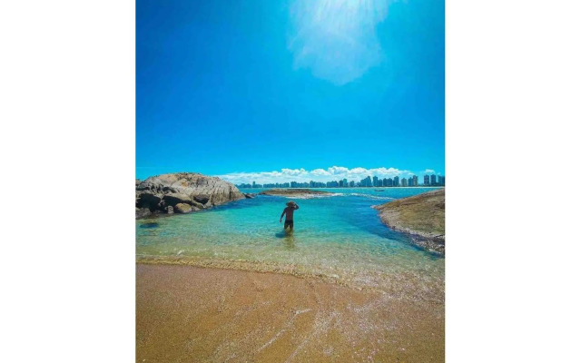 Apartamento sofisticado ao som do mar de Itapoã