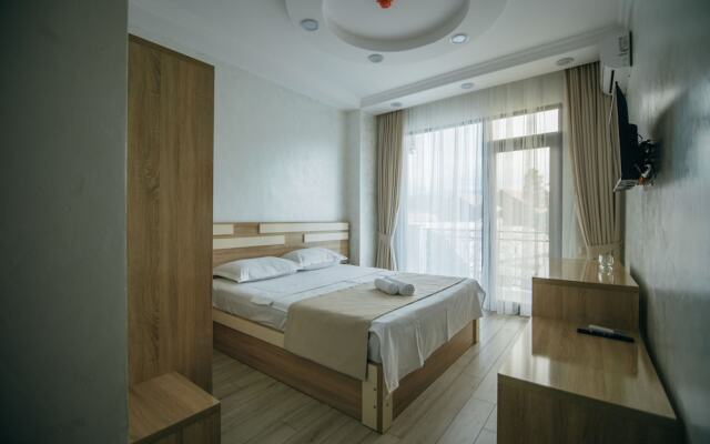 Hotel Batumi Palace