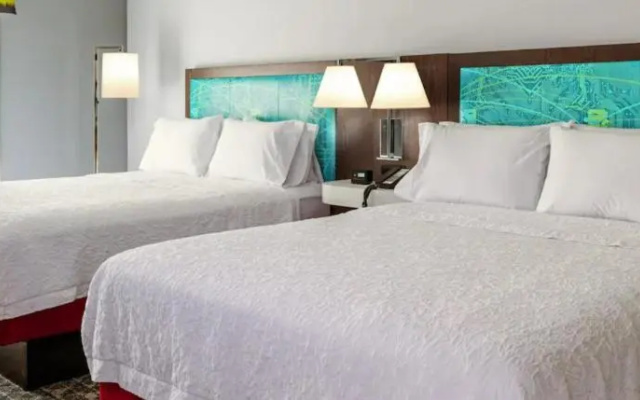 Hampton Inn Detroit Southfield